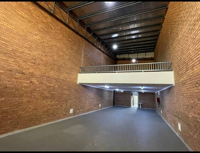 INDUSTRIAL PROPERTY TO RENT IN HENNOPSPARK